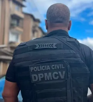 Imagem ilustrativa da imagem Homem tenta levar agente de endemias ao banheiro e é preso em Salvador