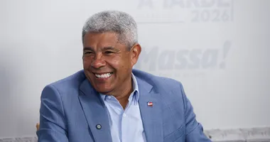 Imagem ilustrativa da imagem AO VIVO: Jerônimo Rodrigues detalha cenário da Bahia no GRUPO A TARDE