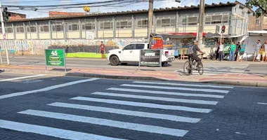 Imagem ilustrativa da imagem Após denúncia da Boca no Trombone, faixas de pedestres são renovadas