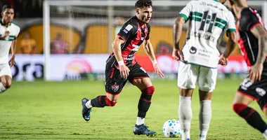 Imagem ilustrativa da imagem CBF muda data de Coritiba x Vitória pelo Brasileirão