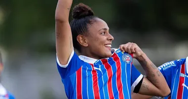 Imagem ilustrativa da imagem Veja imagens da nova camisa do Bahia para o Outubro Rosa