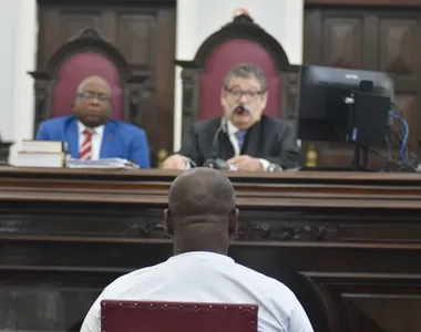 Caso Valdir Macário foi julgado no Fórum Ruy Barbosa

Na foto: Edgar da Silva Santos   " chocolate ", mandante
Repórter Maycol Douglas 

Foto: Shirley Stolze/ Ag A TARDE

Data: 06/10/2026