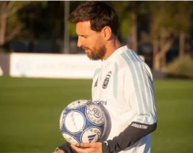 Messi se despede da seleção argentina nesta terça (6)