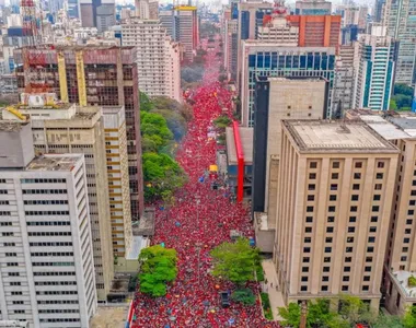 Exército do Lula está de volta nas redes sociais