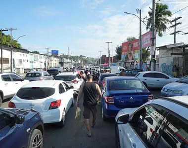 Fila de espera no Ferry-Boat para voltar a Salvador após o feriadão tem fila de espera acima de três horas