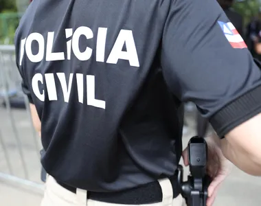 Tentativa de feminicídio deixa mulher com queimaduras graves