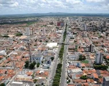 Os terrenos ficam localizados no bairro Registro