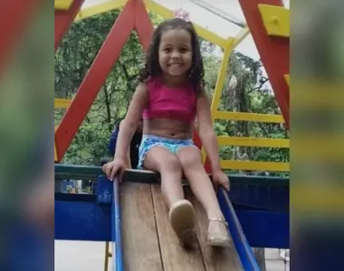 Ana Clara foi assassinada enquanto brincava na porta de casa