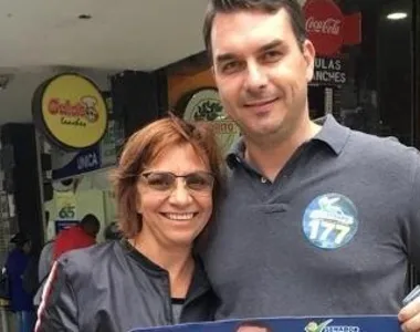 Mariana Mota e Flávio Bolsonaro