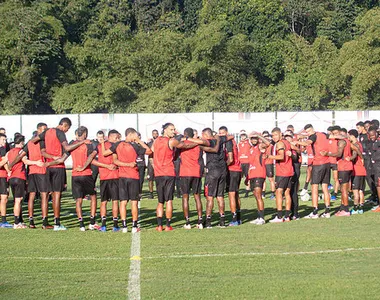Vitória enfrenta o Coritiba no próximo sábado (31), no Couto Pereira