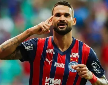 Willian José se pronunciou após compartilhamento de post com críticas ao Nordeste ganhar grande repercussão