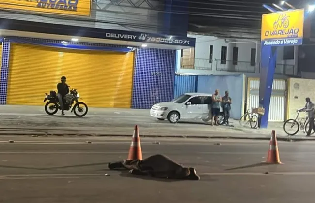 Imagem ilustrativa da imagem Ciclista morre após colidir com motocicleta em Feira de Santana