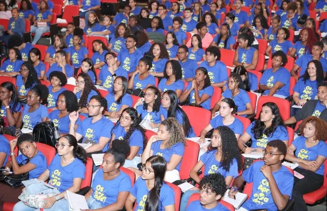 Imagem ilustrativa da imagem Enem 2026: estudantes de Salvador terão aulão gratuito
