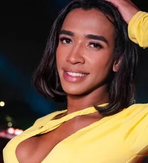 Imagem ilustrativa da imagem Justiça baiana tenta intimar influencer Renatinha; descubra o motivo