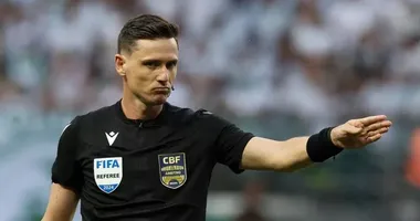 Imagem ilustrativa da imagem Árbitro catarinense estreante em Ba-Vi vai apitar o clássico; confira