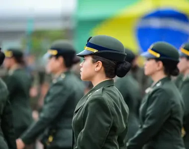 Alistamento feminino ainda não é obrigatório