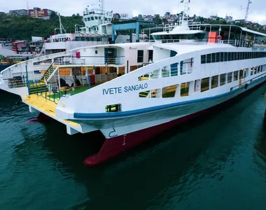 Ambulantes foram agredidos no sistema ferry-boat