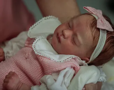 Semelhança com um neném real impressiona