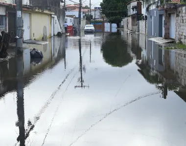 Já choveu mais de 400mm no mês de maio em Salvador, número acima da média história