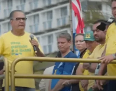 Silas Malafaia esteve ao lado de Jair Bolsonaro