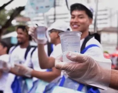 Beber água de graça é possível