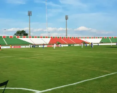 Estádio Joia da Princesa, em Feira de Santana, palco do jogo