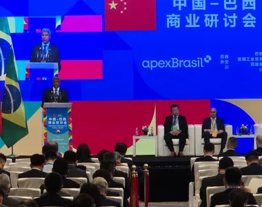 Jerônimo discursou em seminário com chineses