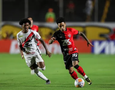 Matheusinho está no Leão desde 2023