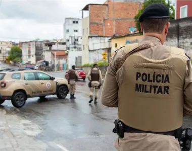 Policiais militares socorreram a vítima e a levaram a uma unidade hospitalar