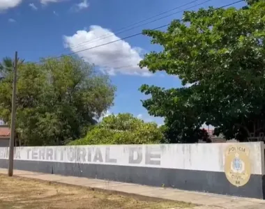 Mulher também era vítima de violência doméstica