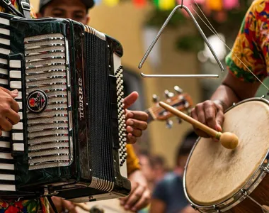 Trios contam suas trajetórias nas festas juninas