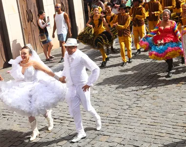 Clima de São João toma conta do Carnaval no Pelourinho