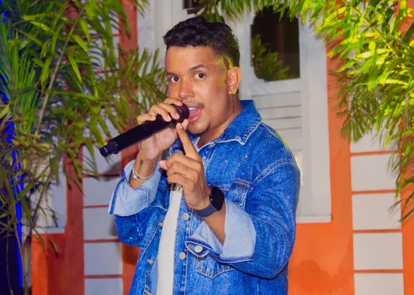 Imagem ilustrativa da imagem Choro, emoção e arrocha: veja os bastidores do novo DVD de Leo Marques