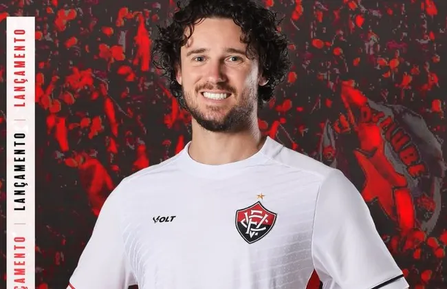 Imagem ilustrativa da imagem Confiante na superstição, Vitória lança nova camisa 2