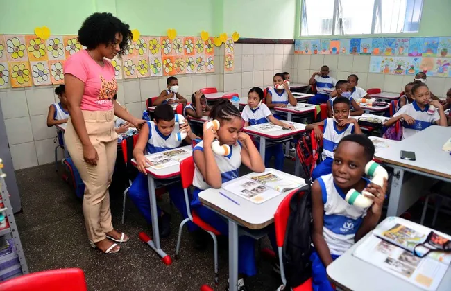 Imagem ilustrativa da imagem Prefeitura envia proposta de piso dos professores para Câmara