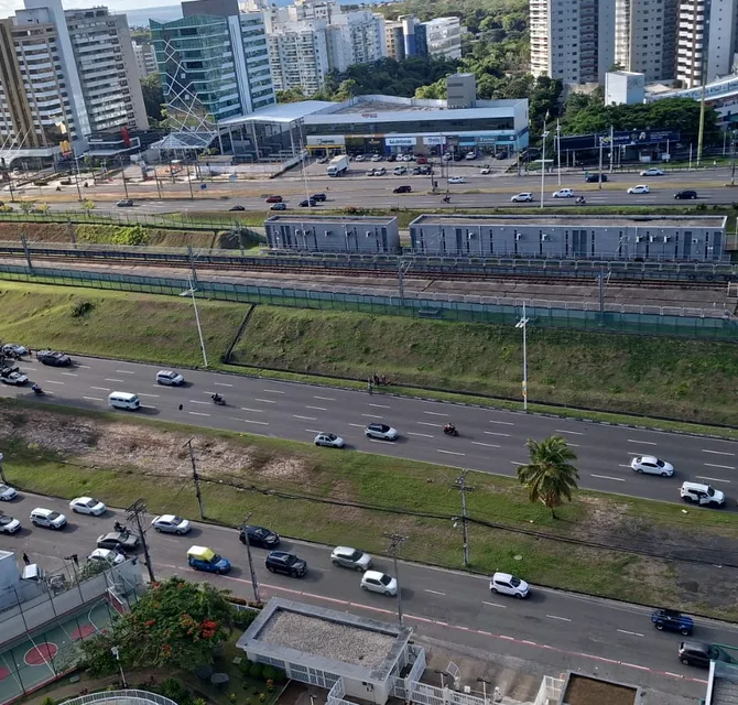 Imagem ilustrativa da imagem 'Bang-bang' na Paralela: Atirador morre e vítimas ficam feridas