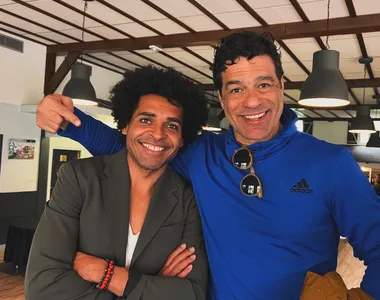 Tom da Bahia e o ex-jogador Raí