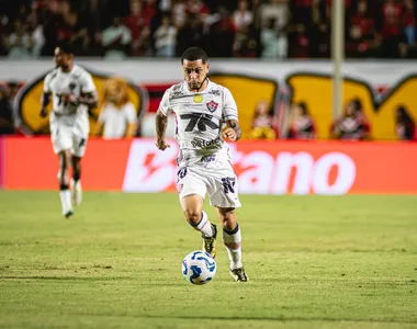 Derrota para o Santos, no Barradão, fez o Rubro-Negro igualar a campanha do ano passado