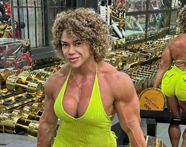Colombiana Zunilda Hoyos Méndez, de 43 anos, conhecida como "Mulher Hulk"