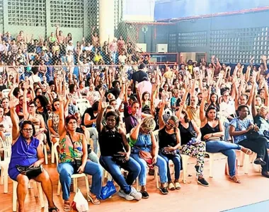 Assembleia definiu suspensão da greve