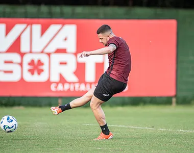 Renato Kayzer deve estrear pelo Rubro-Negro na competição