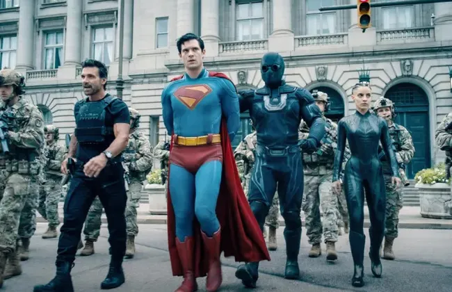 Imagem ilustrativa da imagem Cinema dá ingresso para fãs de Superman vestidos como o herói