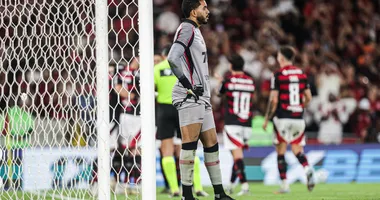 Imagem ilustrativa da imagem Vitória coleciona marcas negativas na temporada de 2025; confira