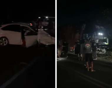 Acidente deixou carro destruído