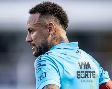 Jogador sofreu lesão nesta semana