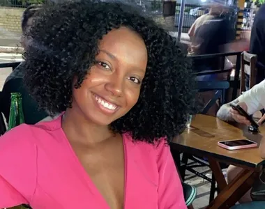 Alexandra da Silva Lima viralizou como a funcionária do McDonald's que bateu na cliente