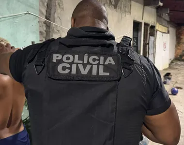 Polícia foi ás ruas para 'caçar' criminosos em Salvador e RMS