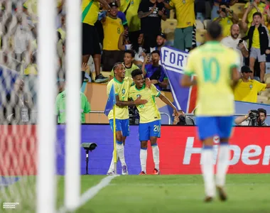 Estêvão foi o autor de um dos gols da partida