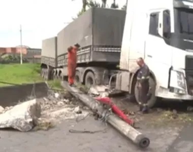 Carreta estava vazia no momento do acidente