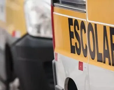 Pais e alunos desconfiaram de ausência